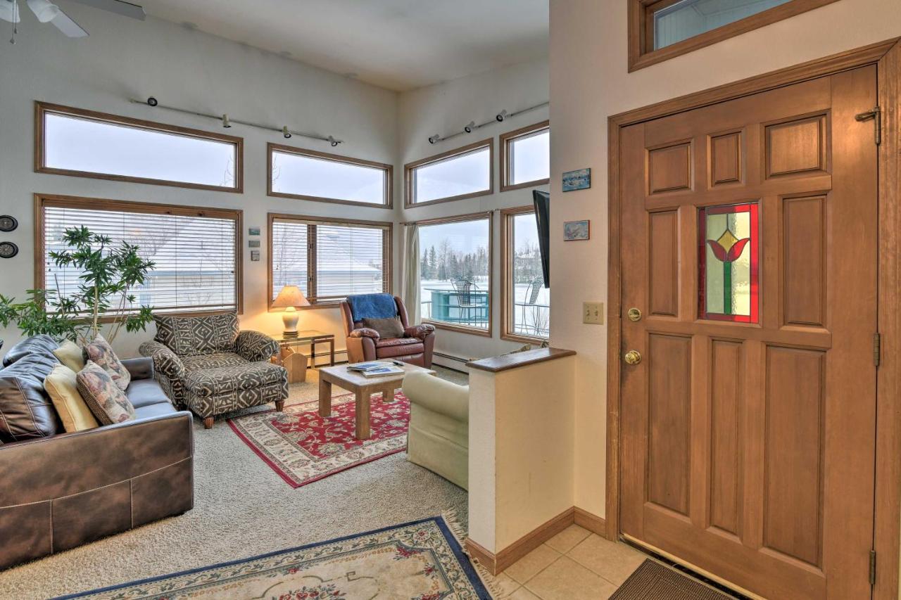 Spacious Family Home With Deck And Million-Dollar View Anchorage Eksteriør bilde